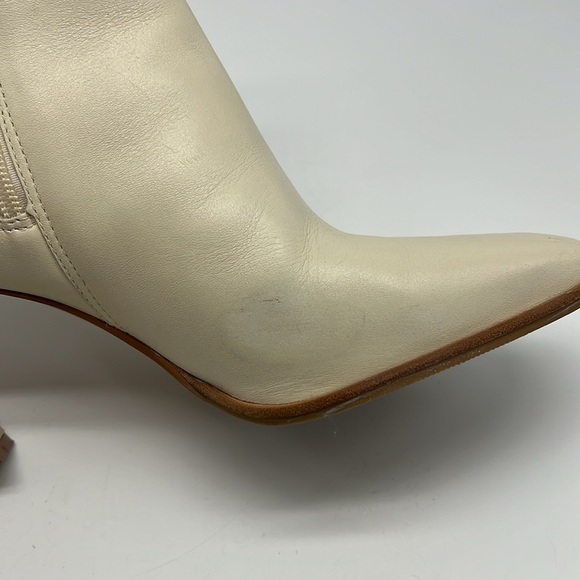 Bernardo - Bowery Leather Eggshell Square Toe Side Zipper Heeled Bootie Size 8 - Picture 16 of 16